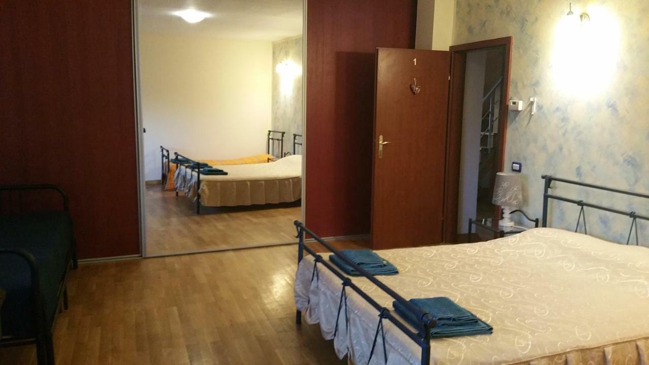 Cristalex Villaverde Bucharest Pantelimon エクステリア 写真